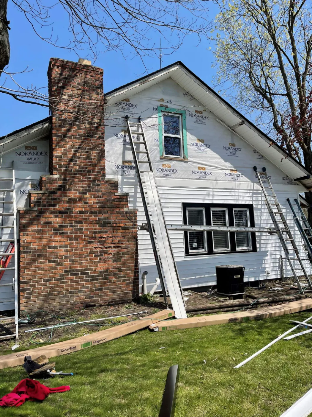 Vinyl siding replacement completed in Bridgewater Club